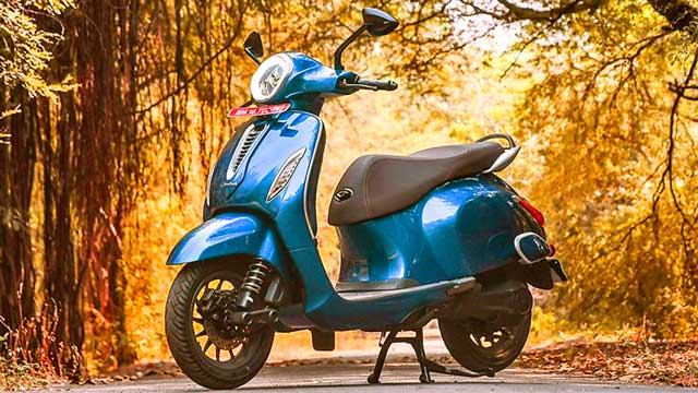 Bajaj Chetak electric scooter Mahindra XUV400 Diwali Offer